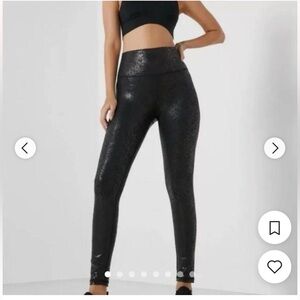 Euc aerie faux leather snake print leggings